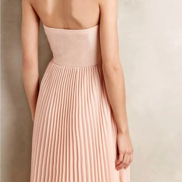 Elegant Strapless Pleated Dress - Pink - Picture 2 of 6